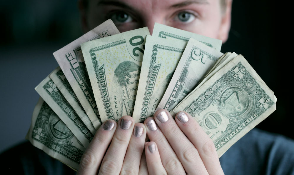 How Much Do Instacart Shoppers Earn? What's the Average Instacart Pay?