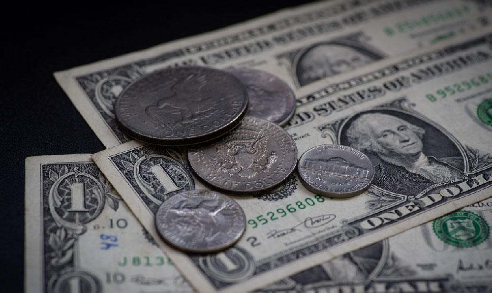 How Much Can You Earn with Foot Photos Online