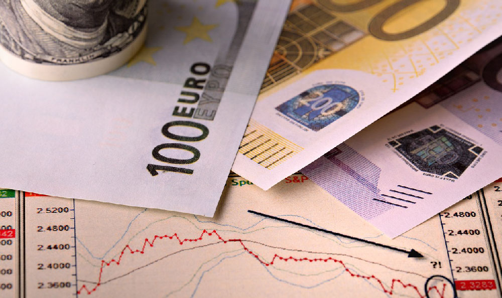 401(k) vs. Roth IRA: Which is the Better Investment Choice?