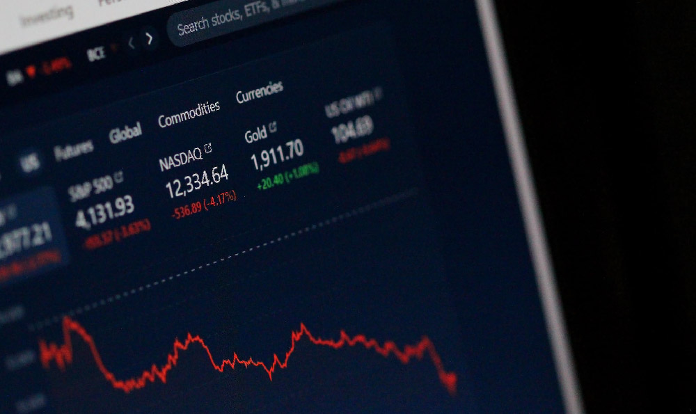 Is Gold a Wise Choice for Retirement? Should You Invest?