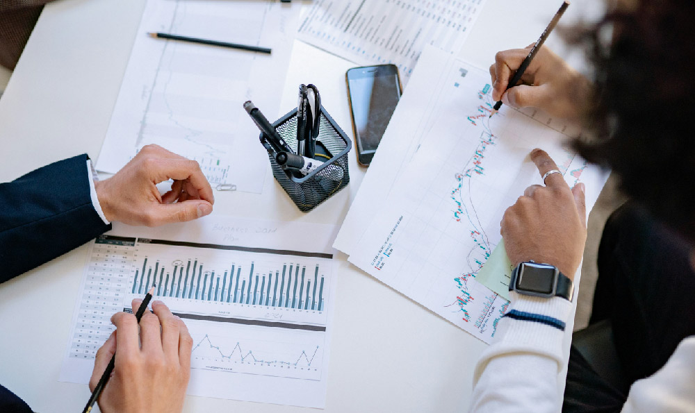 How Can You Earn Decent Money From Home, and Is It Possible?