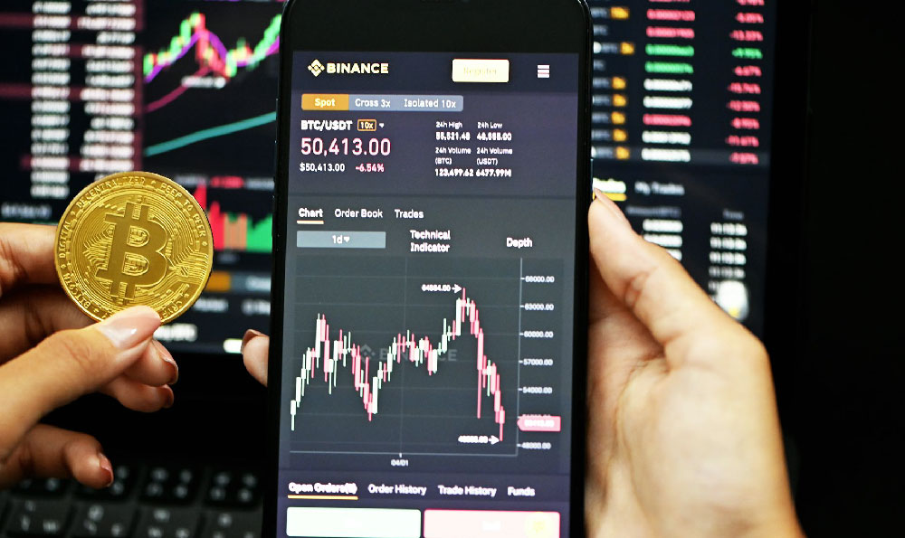 How to Earn with Ads: What Works, What Doesn't?