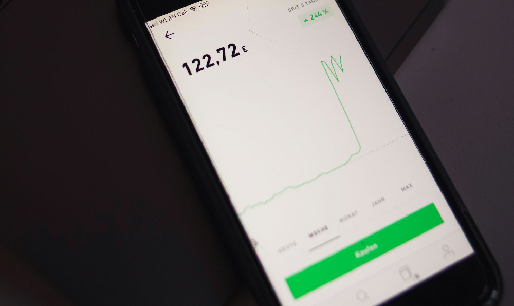 Can TikTok Actually Make You Money? Is It Worth It?
